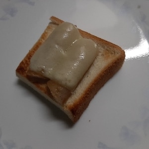 ウインナーのチーズトースト